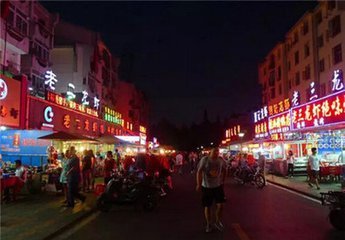 合肥最新夜市，小巷中的隐藏美食瑰宝