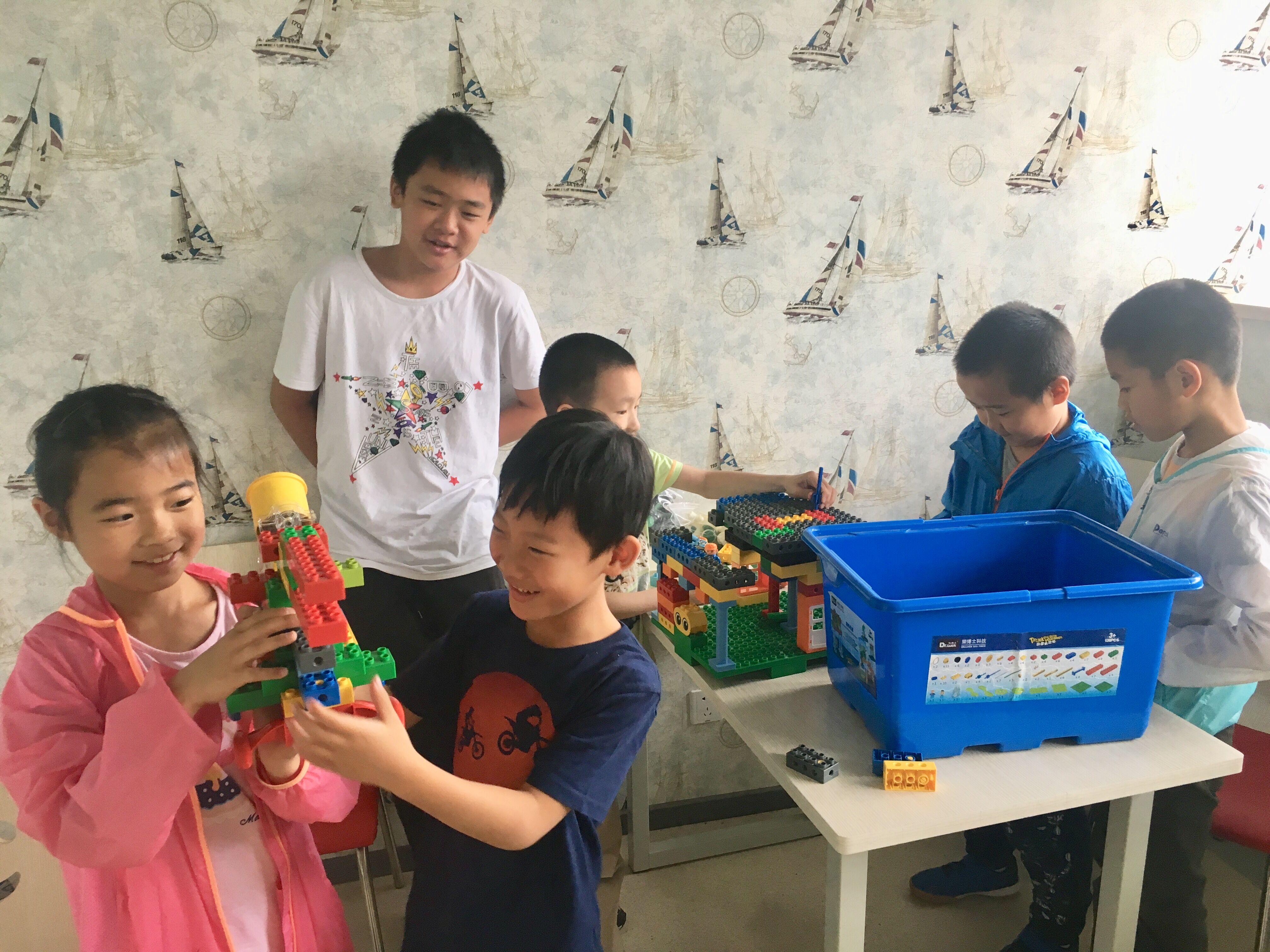 新浪围棋最新动态，棋逢对手，激发潜能，开启梦想之旅